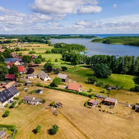 Storchennest Apartment Vipperow
